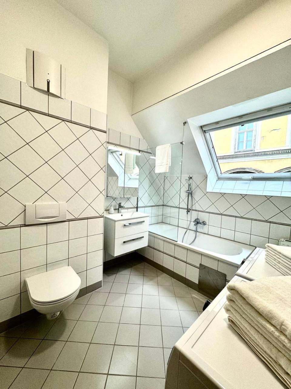 Appartement Parkside By Bestchoice - Self Check-in With Parking Option *