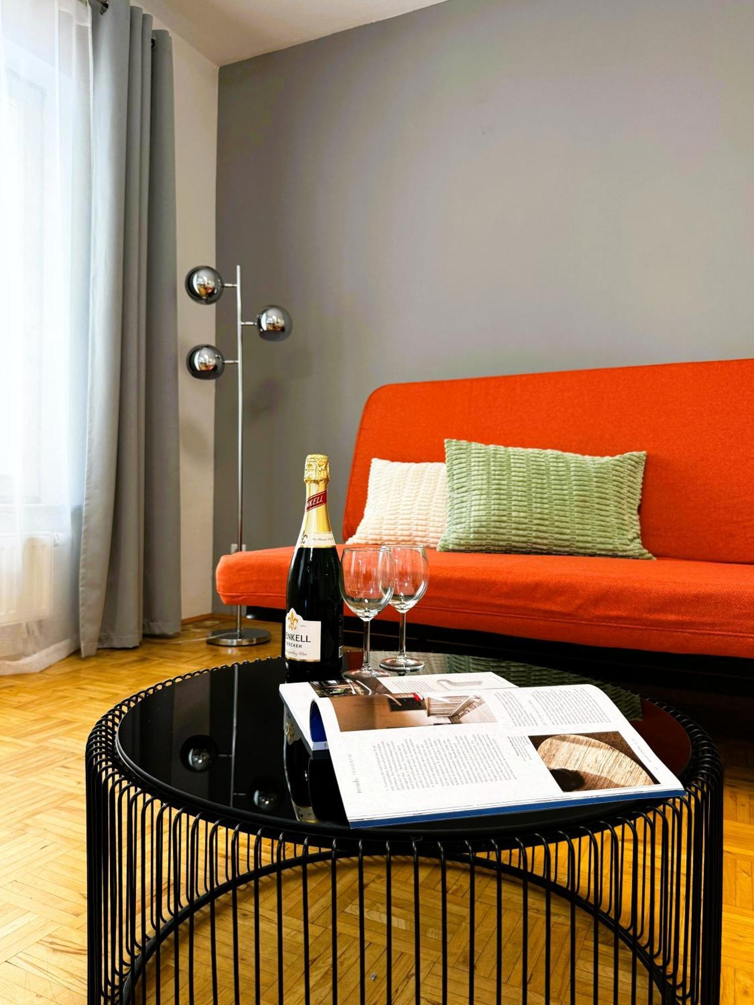 Parkside By Bestchoice - Self Check-in With Parking Option Appartement Graz